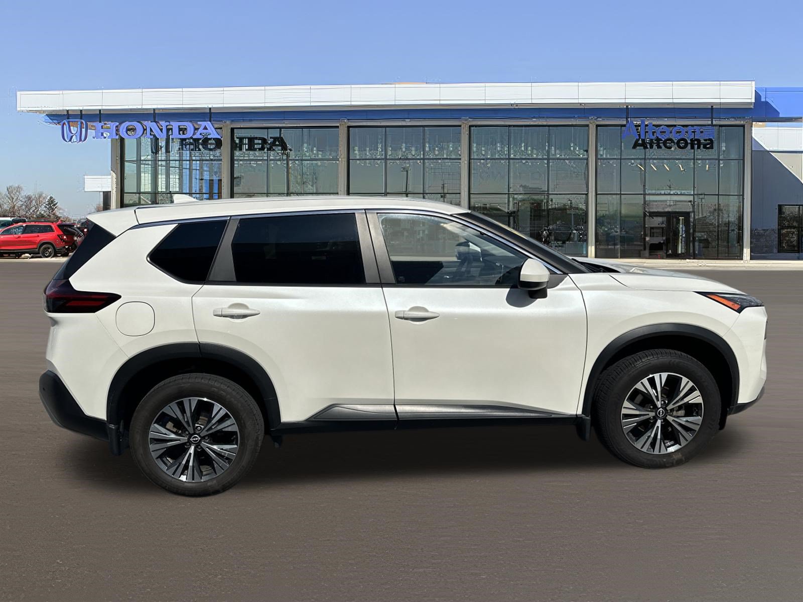 Used 2023 Nissan Rogue SV AWD/4WD image 5