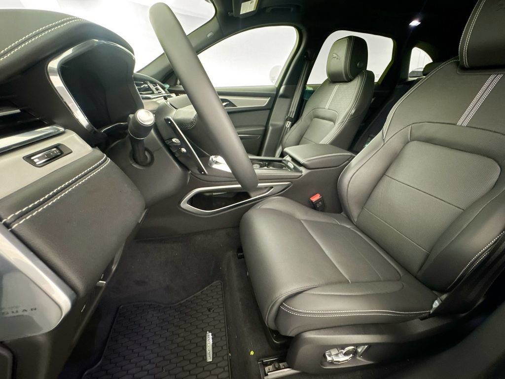 New 2026 Jaguar F-PACE R-Dynamic S AWD/4WD image 21