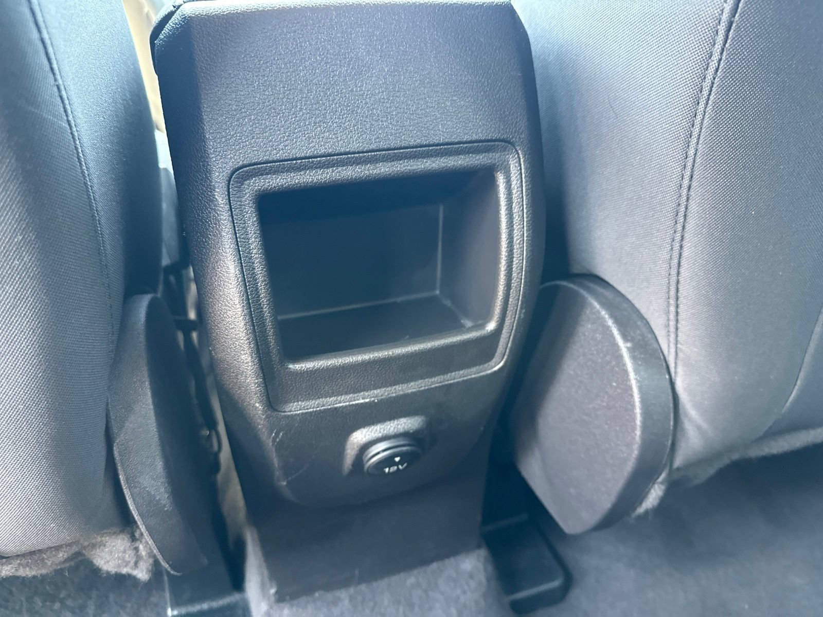 Used 2015 Ford Escape SE FWD image 21