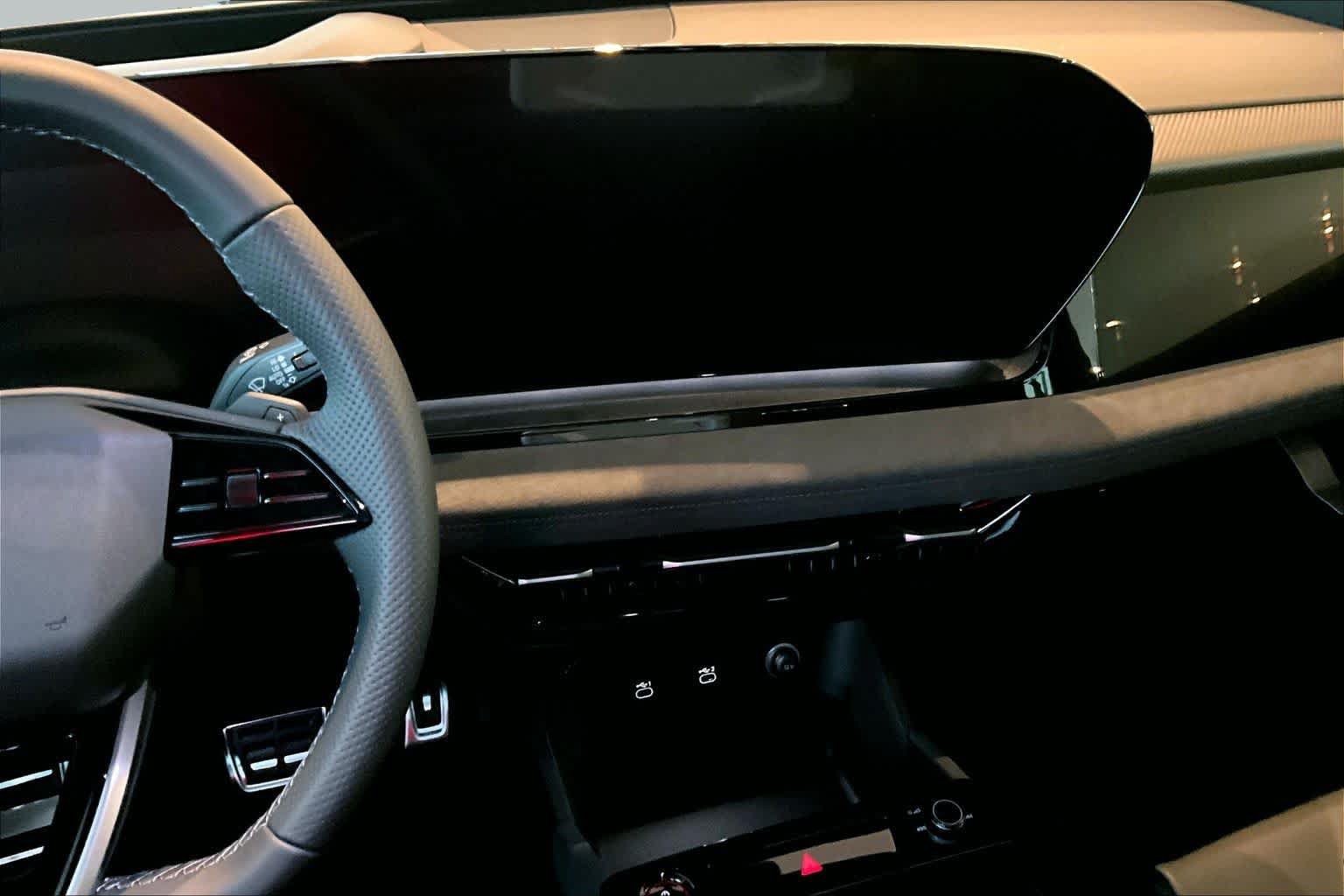 New 2027 Audi SQ6 e-tron Prestige AWD/4WD image 6