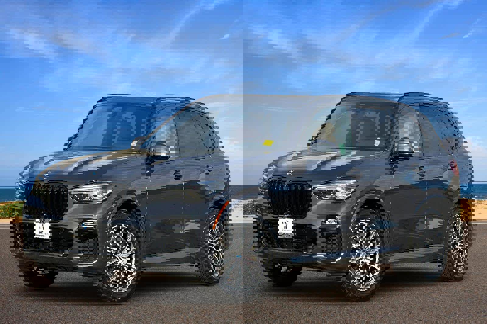 Used 2021 BMW X5 xDrive40i w/ M Sport Package