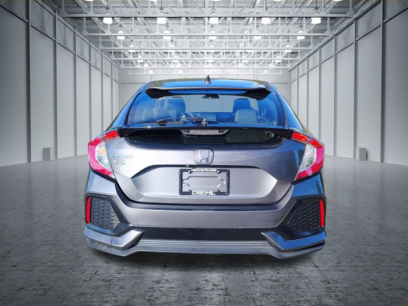 Used 2018 Honda Civic EX image 9