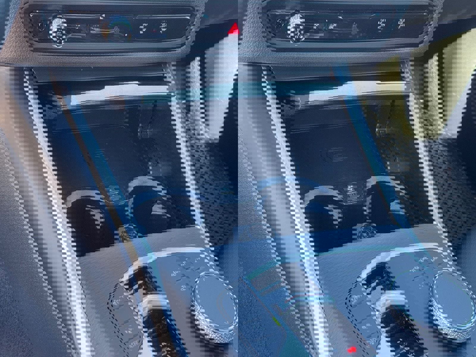 Used 2024 BMW 330i xDrive Sedan image 24