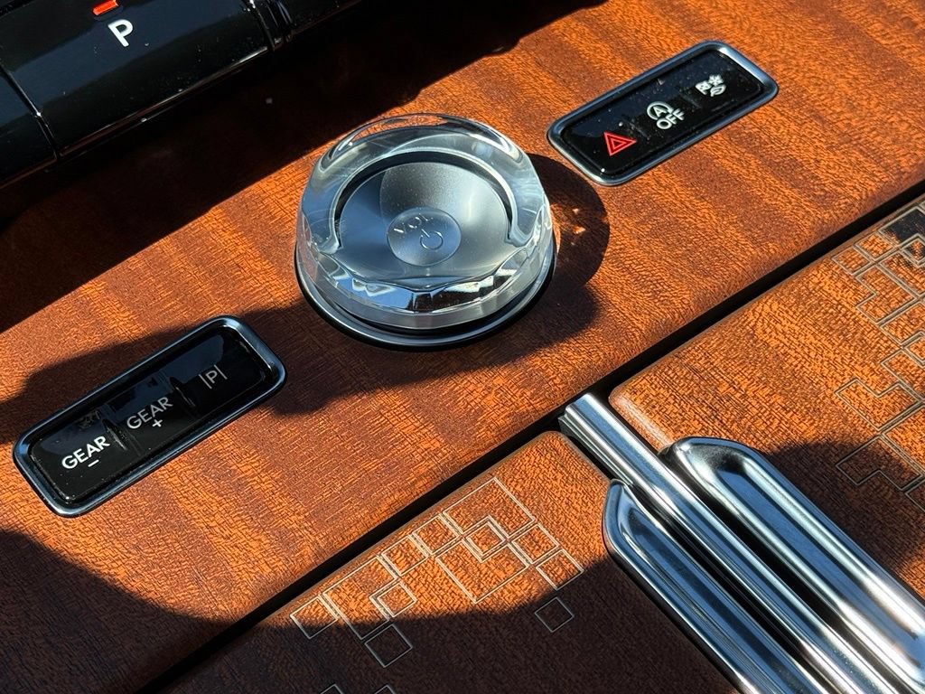 New 2027 Lincoln Navigator Black Label AWD/4WD image 18