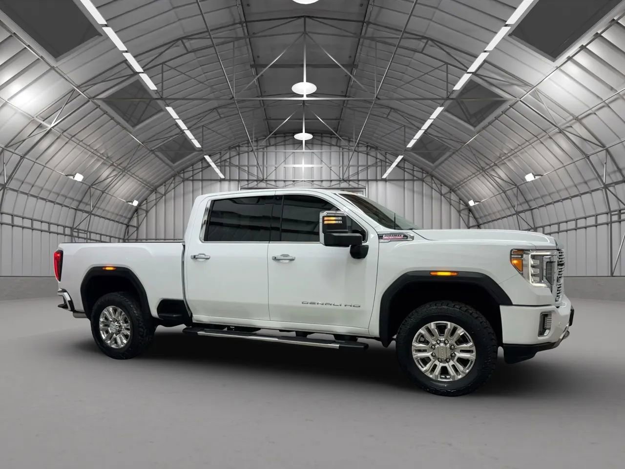 Used 2020 GMC Sierra 3500 Denali w/ Denali Ultimate Package image 3