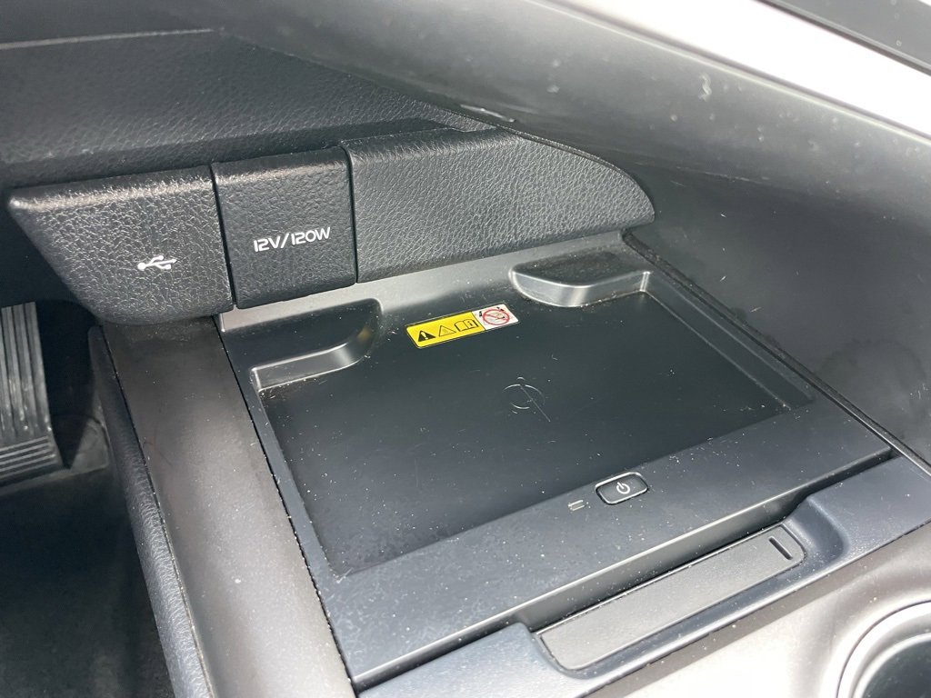 Used 2023 Toyota Camry XSE image 12