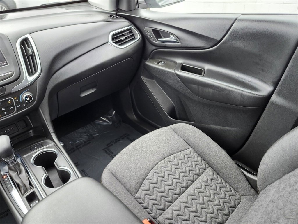 Used 2023 Chevrolet Equinox LT image 13