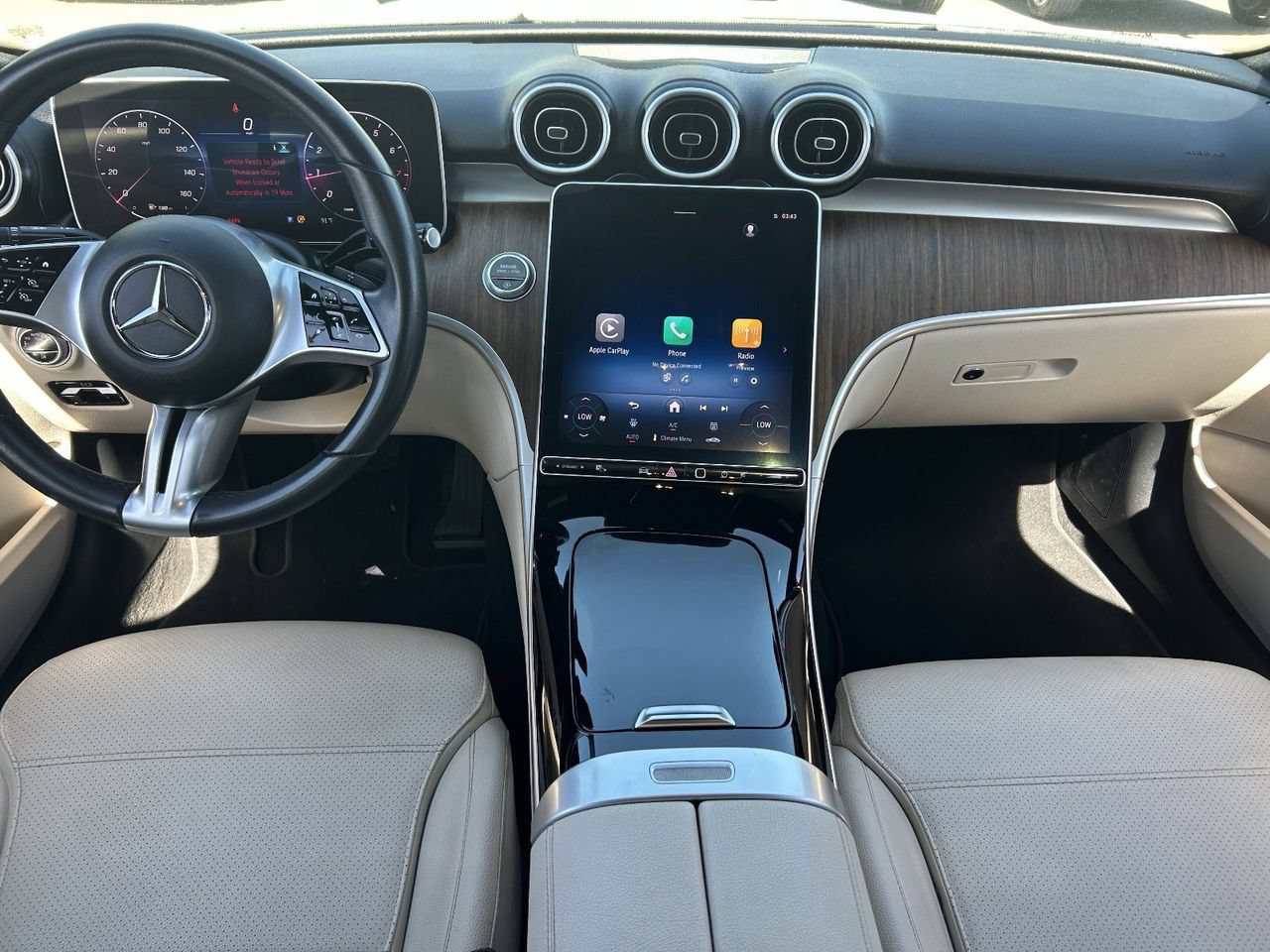 Used 2025 Mercedes-Benz C 300 4MATIC Sedan image 13