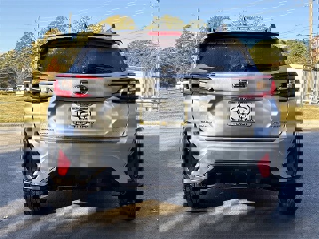 Certified 2025 Subaru Crosstrek 2.5i Premium image 4