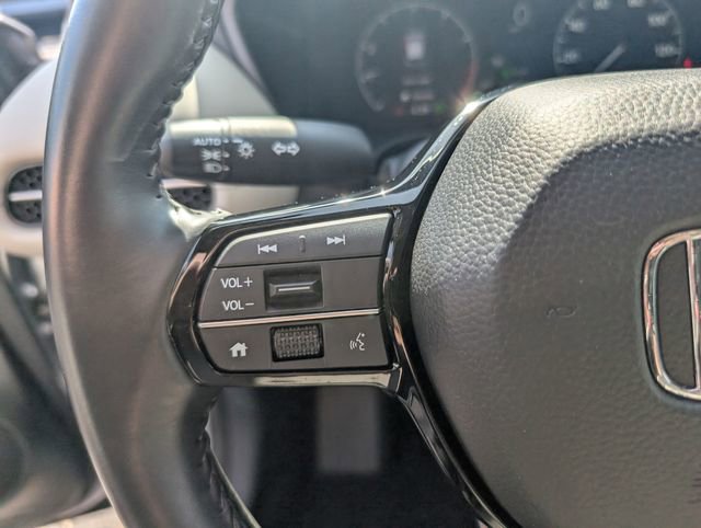 Used 2023 Honda HR-V EX-L image 16