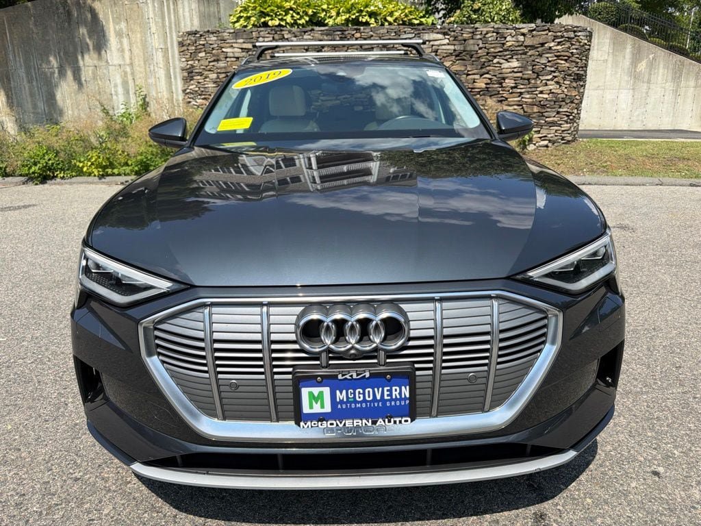 Used 2019 Audi e-tron Premium Plus w/ Cold Weather Package AWD/4WD image 9