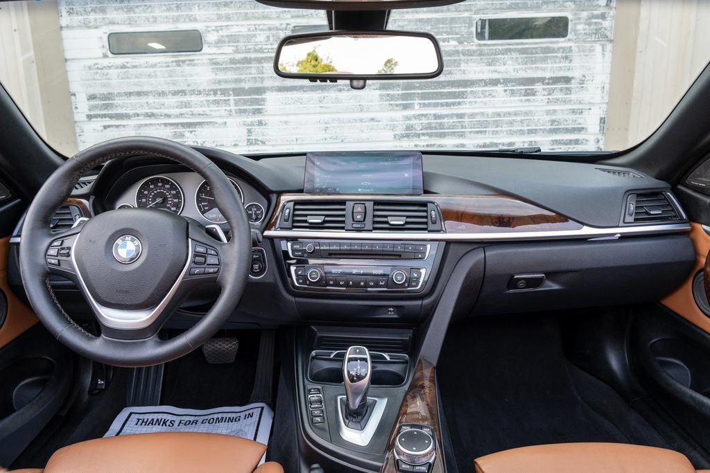 Used 2017 BMW 430i xDrive Convertible AWD/4WD image 18
