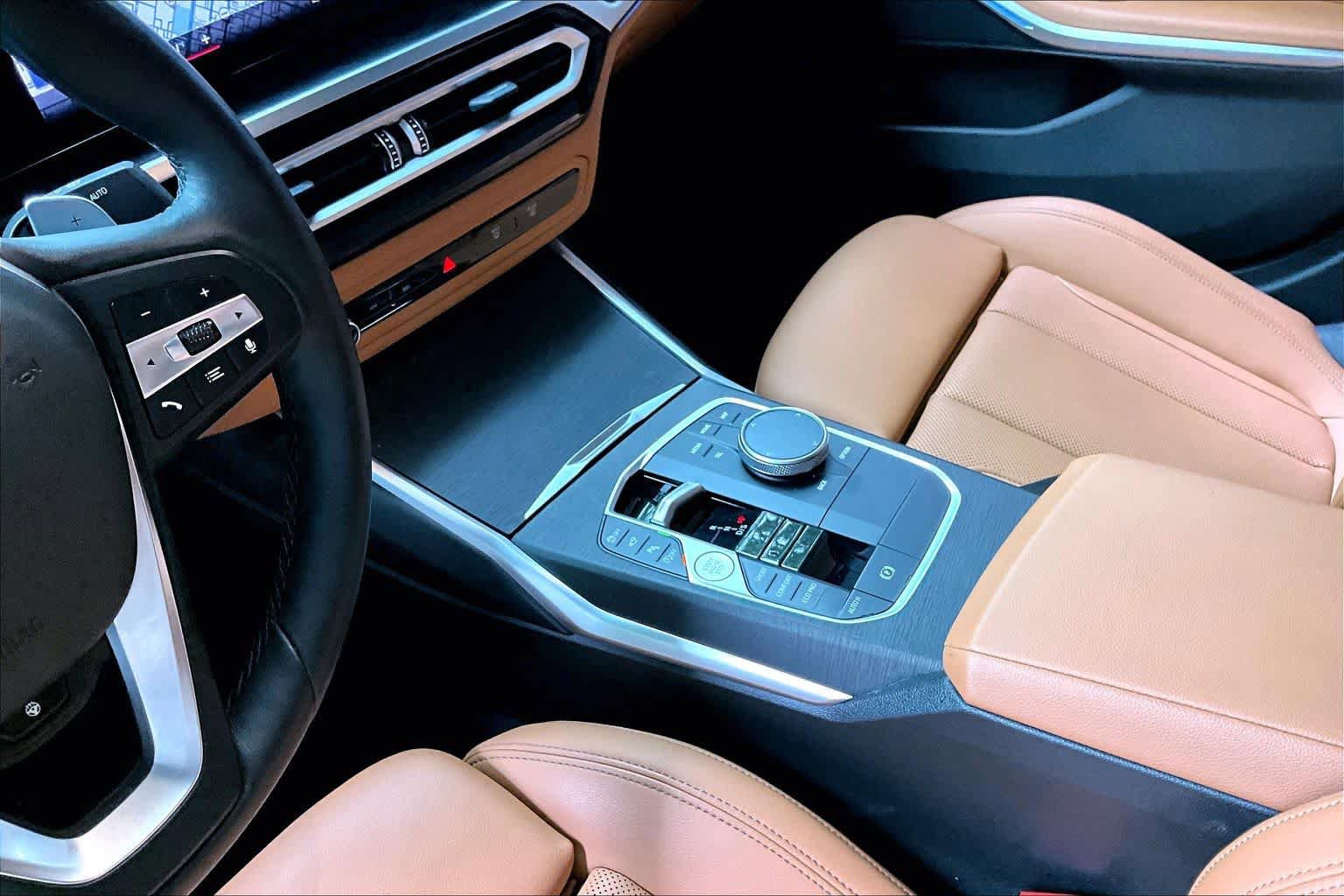 Used 2024 BMW 330i Sedan RWD image 32