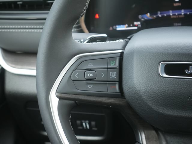 New 2027 Jeep Grand Cherokee Limited AWD/4WD image 19