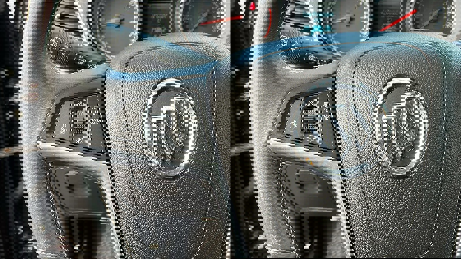 Used 2015 Buick Encore Convenience image 14