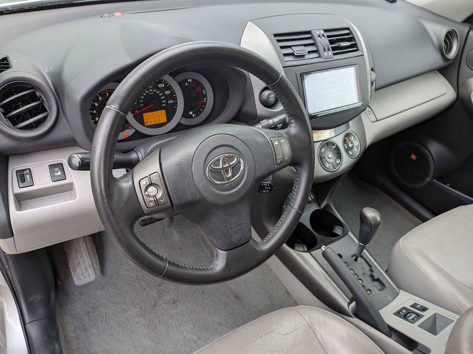 Used 2011 Toyota RAV4 Limited w/ Limited Extra Value Pkg image 11