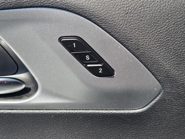Used 2026 Chrysler Pacifica Limited w/ S Appearance Package FWD image 32