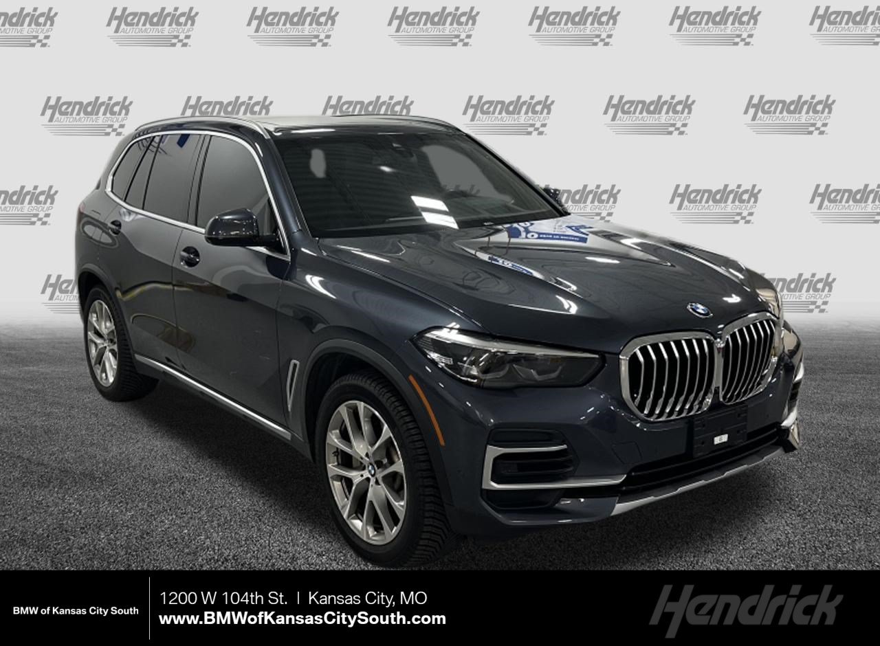 Used 2022 BMW X5 xDrive40i w/ Premium Package