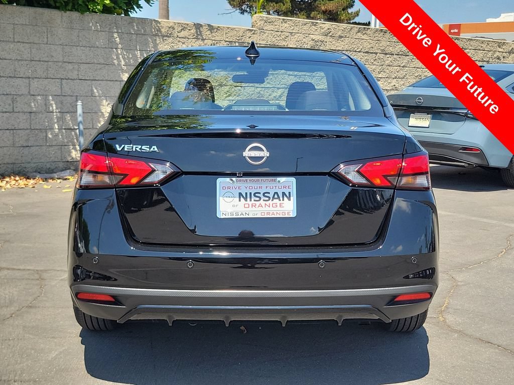 Used 2025 Nissan Versa SV w/ Trunk Package FWD image 27