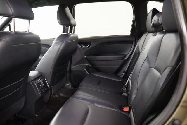 Used 2025 Subaru Forester Limited w/ Popular Package #1 AWD/4WD image 30