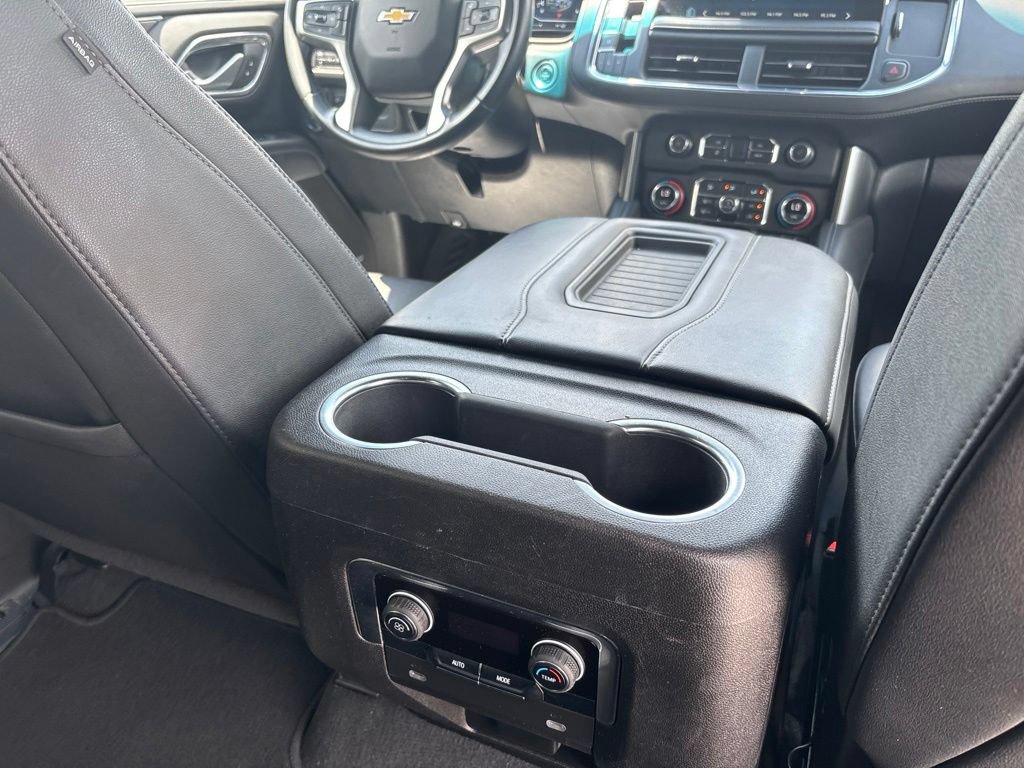 Used 2024 Chevrolet Suburban LT AWD/4WD image 45