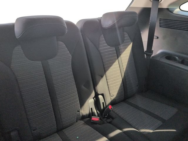 Used 2023 Kia Sorento LX FWD image 25