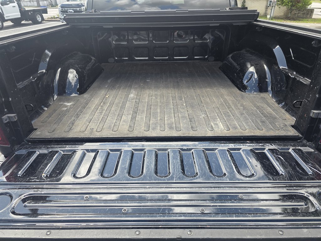 Used 2022 RAM 1500 Classic Warlock w/ Electronics Group AWD/4WD image 6