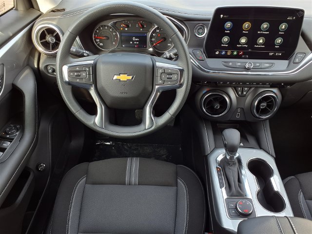 New 2026 Chevrolet Blazer LT w/ Convenience Package AWD/4WD image 6