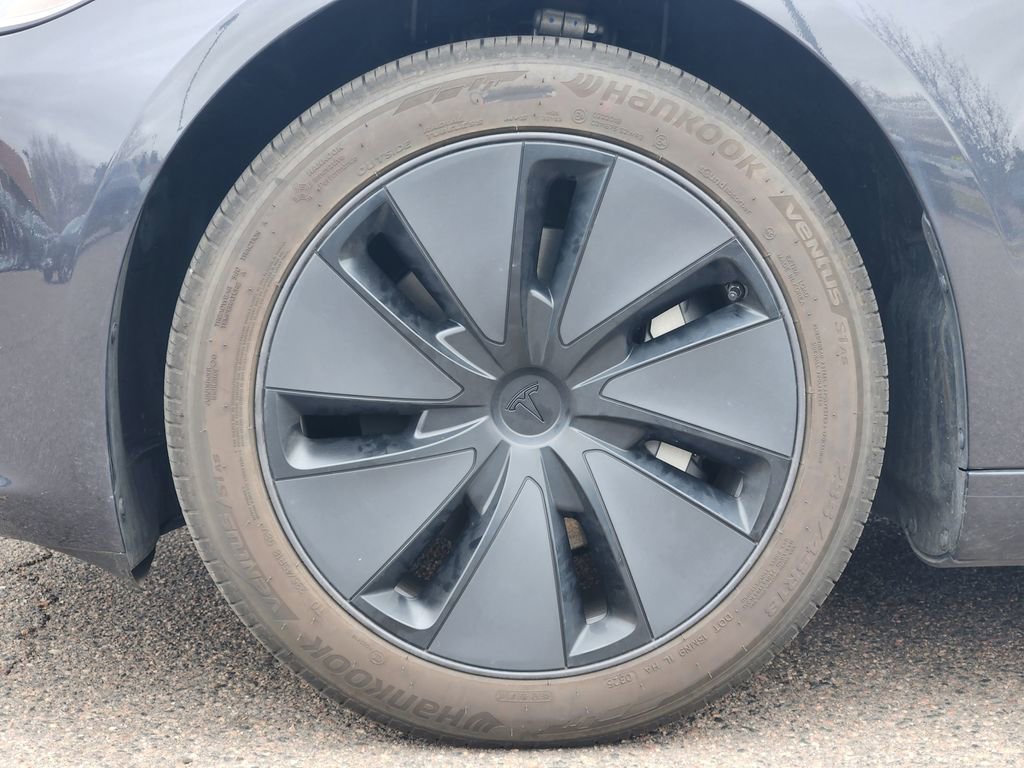 Used 2025 Tesla Model 3 Long Range RWD image 10