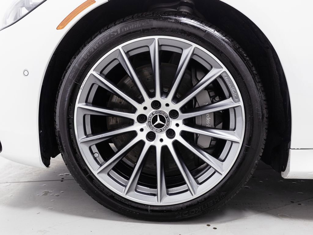 Used 2025 Mercedes-Benz S 580e 4MATIC Sedan image 36
