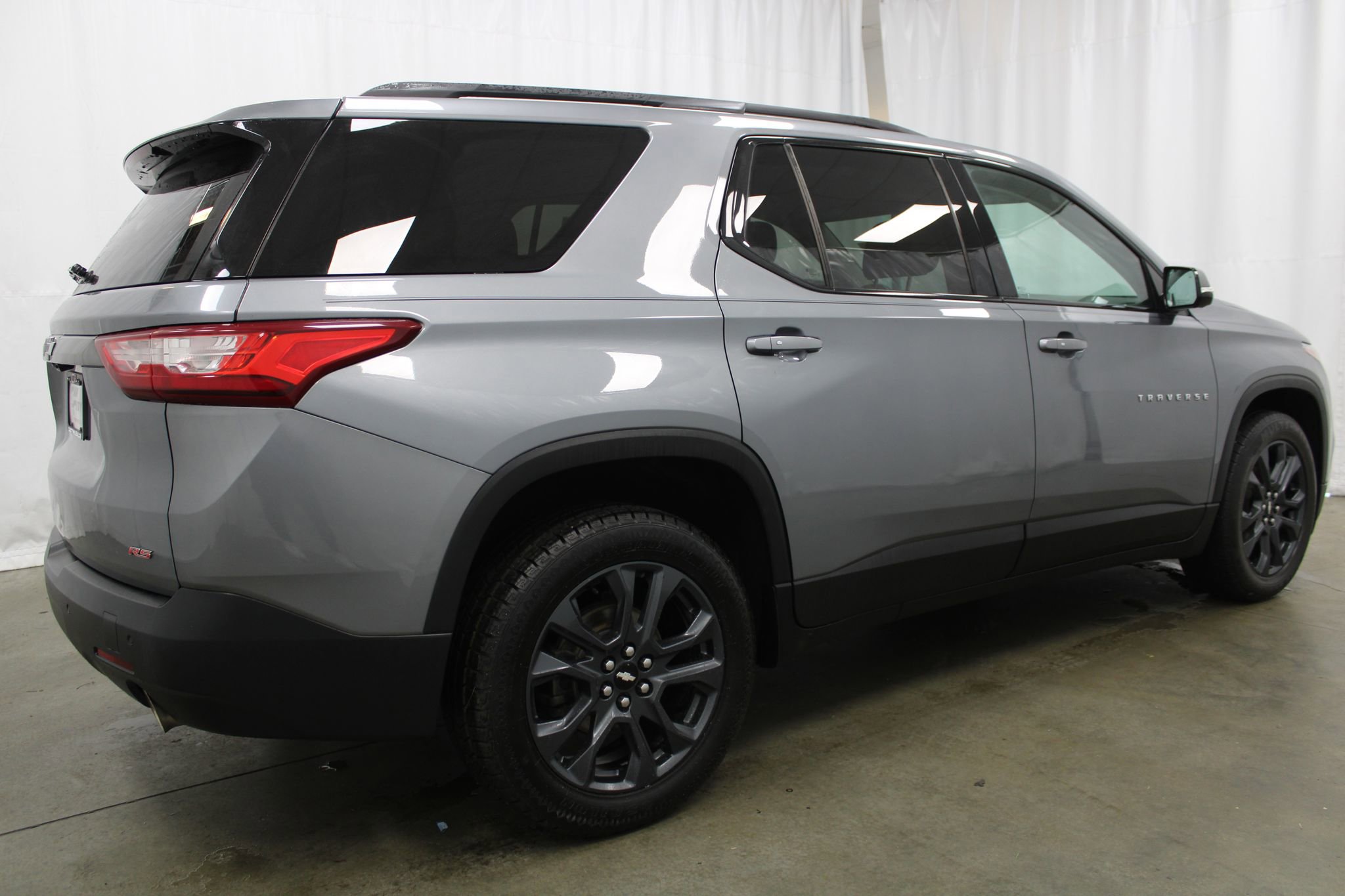 Used 2020 Chevrolet Traverse RS w/ LPO, Floor Liner Package FWD image 6