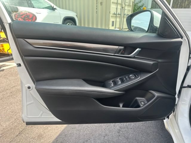Used 2020 Honda Accord Sport image 19