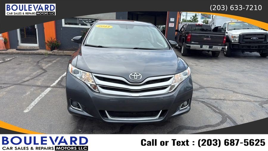 Used 2013 Toyota Venza XLE AWD/4WD image 2