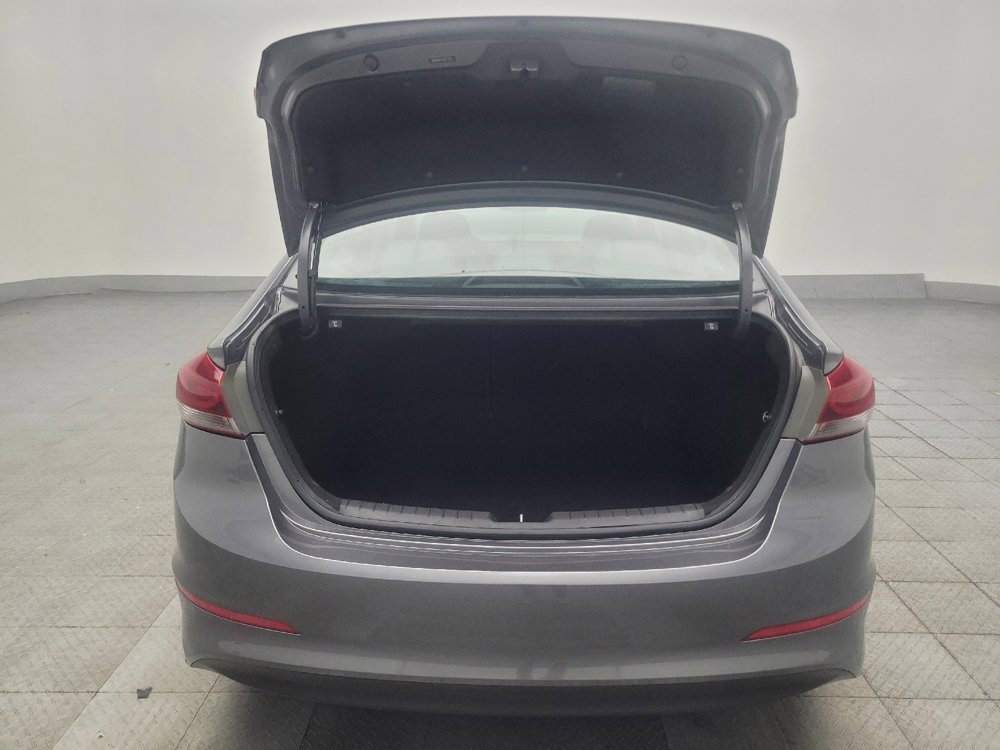 Used 2018 Hyundai Elantra Limited FWD image 29