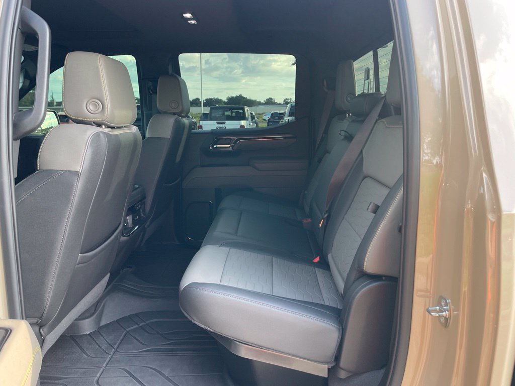 Used 2022 Chevrolet Silverado 1500 ZR2 AWD/4WD image 12