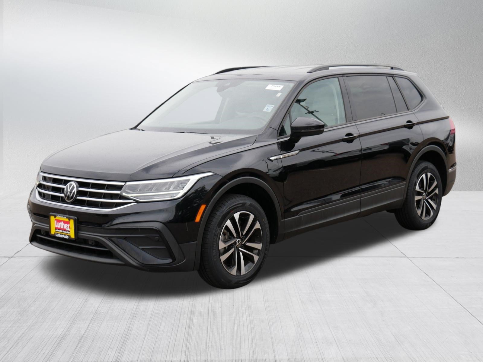 Certified 2023 Volkswagen Tiguan S w/ Driver Assistance Package AWD/4WD image 3