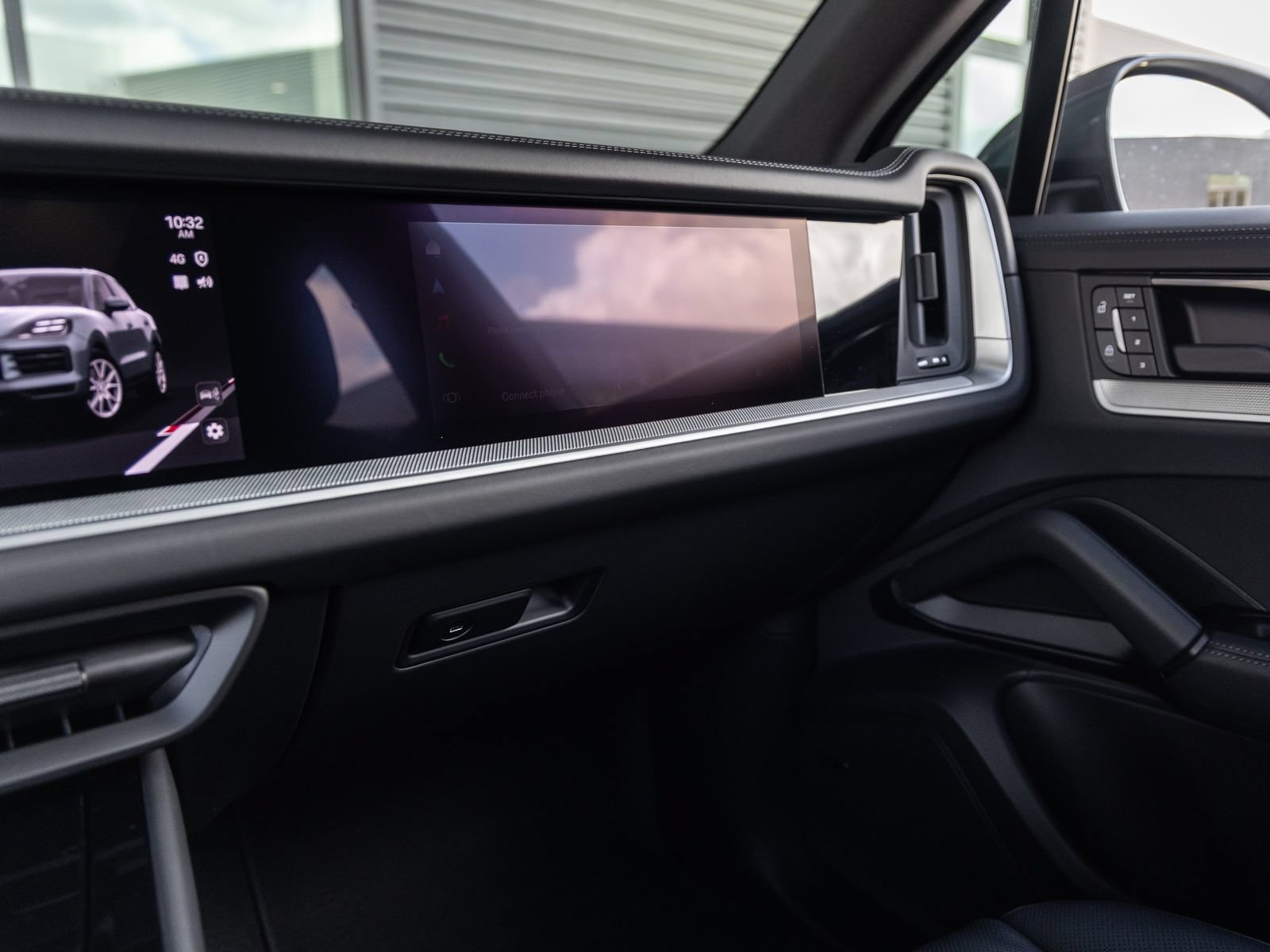 New 2026 Porsche Cayenne S AWD/4WD image 35