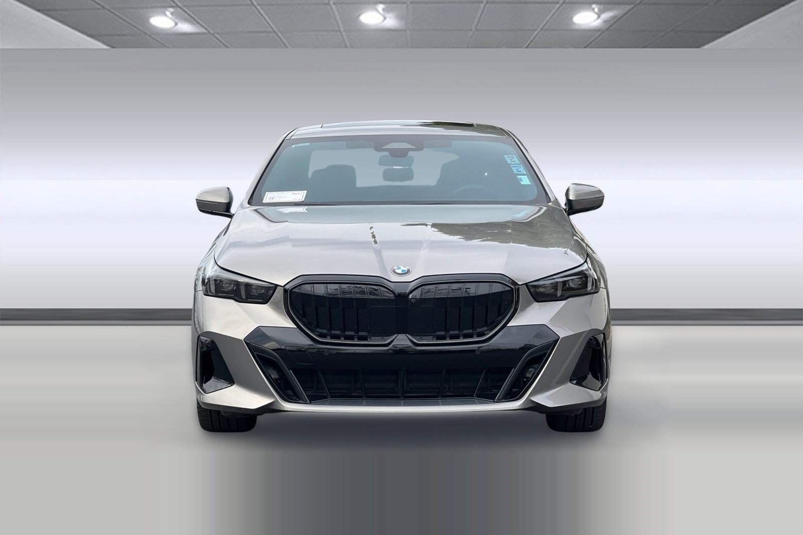 Used 2026 BMW 530i w/ M Sport Package image 6