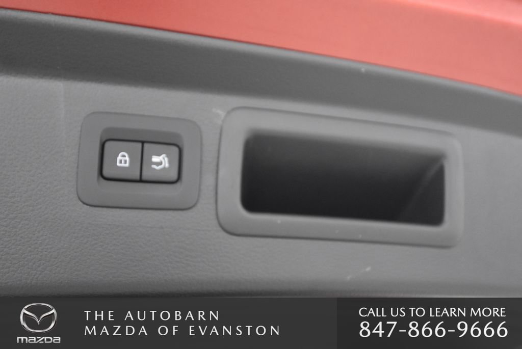 Certified 2025 MAZDA CX-50 AWD 2.5 Turbo w/ Premium Pkg image 33