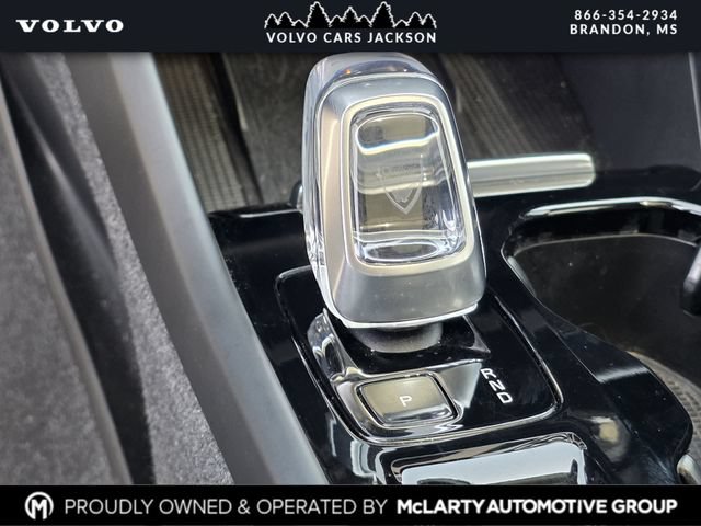Used 2024 Volvo XC40 B5 Plus w/ Protection Package Premier AWD/4WD image 26