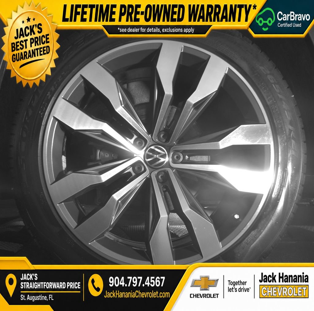 Used 2023 Volkswagen Atlas SEL Premium R-Line AWD/4WD image 24