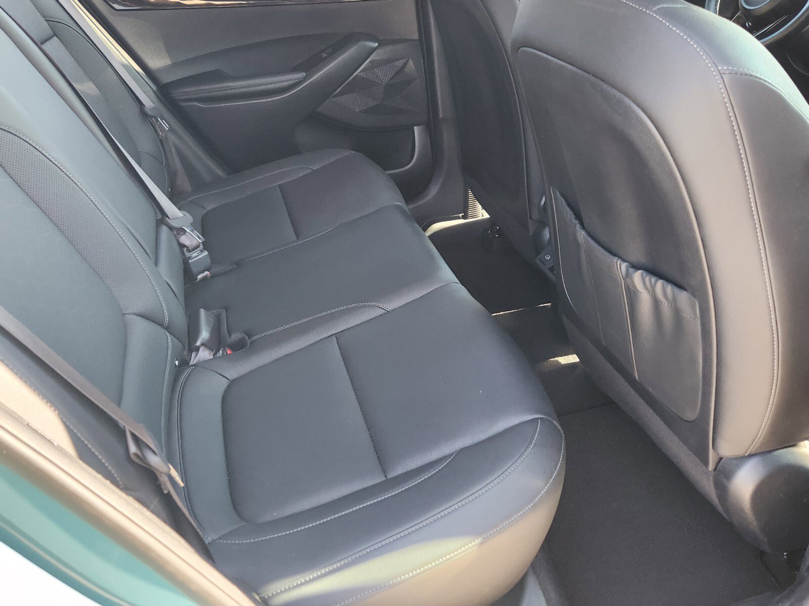 Used 2025 Kia Seltos EX image 10