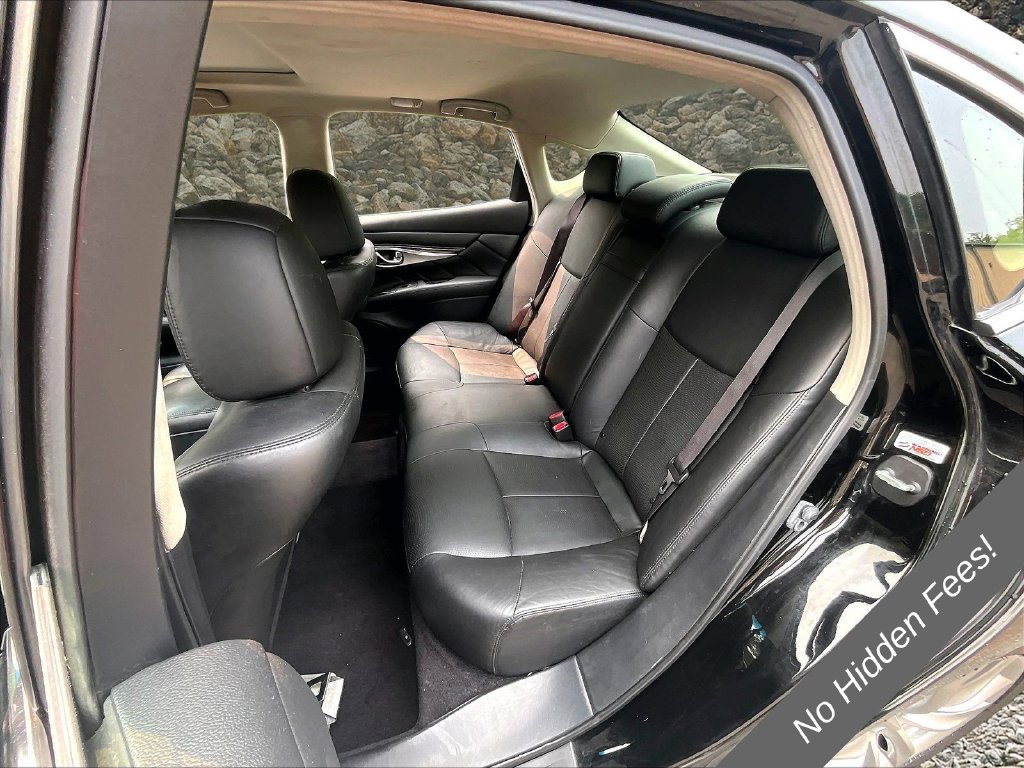 Used 2019 INFINITI Q70 Luxe AWD/4WD image 22