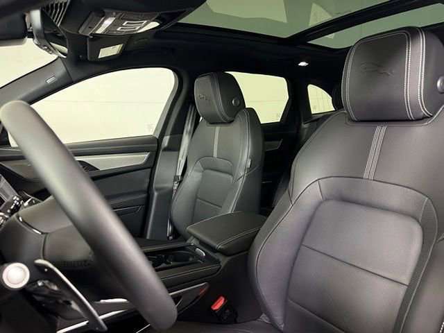 New 2026 Jaguar F-PACE R-Dynamic S image 5