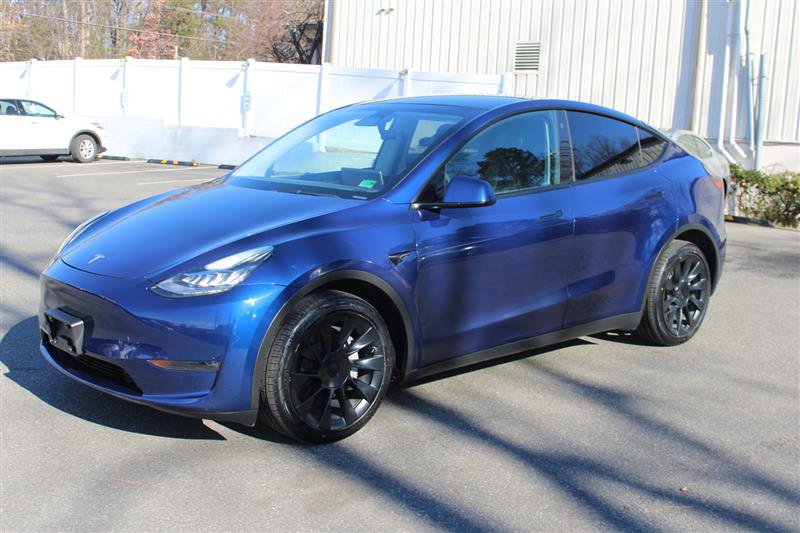 Used 2023 Tesla Model Y Long Range image 4