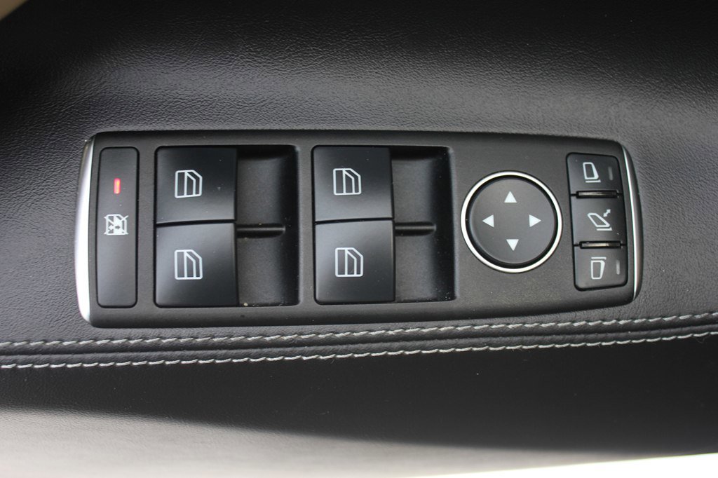 Used 2016 Tesla Model S P90D AWD/4WD image 18