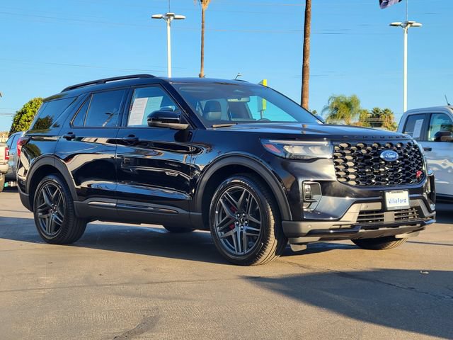 Used 2025 Ford Explorer ST w/ Sun And Sound Package AWD/4WD image 30