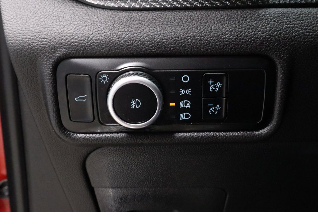 Certified 2024 Ford Explorer ST-Line w/ Class IV Trailer Tow Package image 27