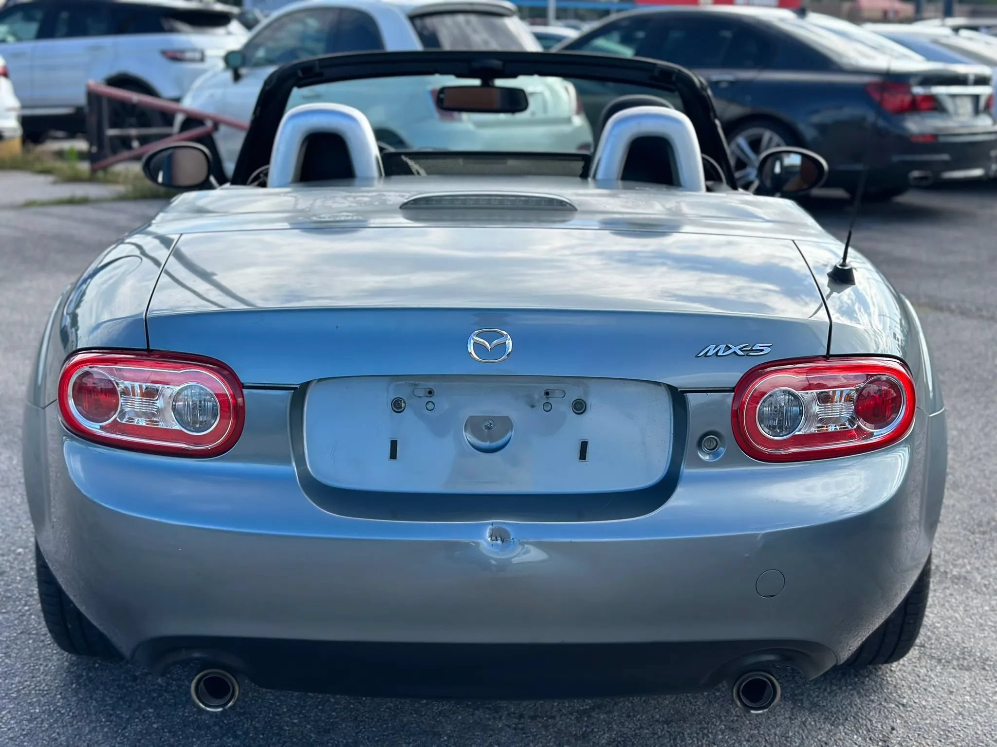 Used 2013 MAZDA MX-5 Miata Grand Touring RWD image 12