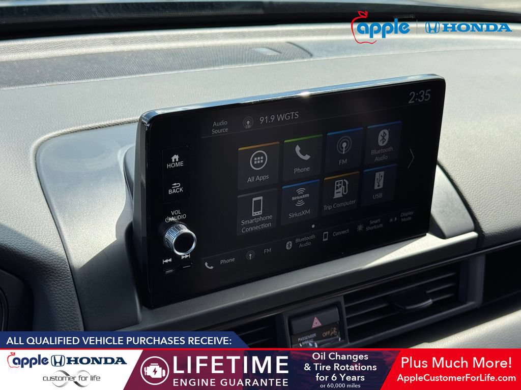 Used 2025 Honda Pilot TrailSport image 14